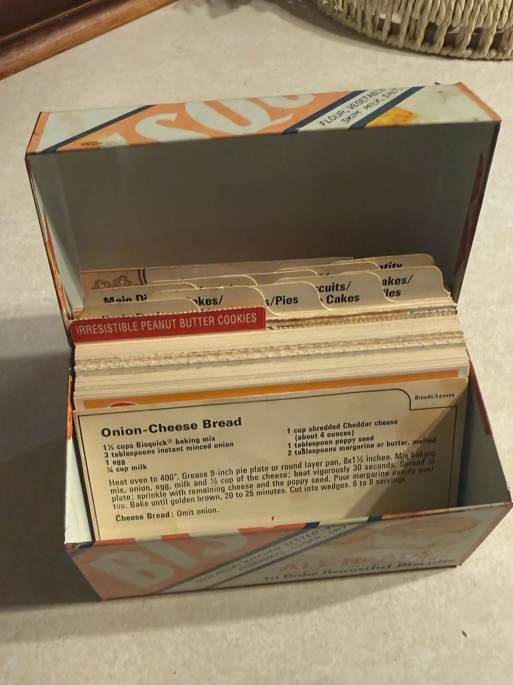 Vintage Betty Crocker Recipe box Bisquick Advertising Metal Tin Box Recipe Cards